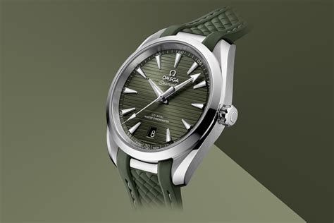 omega aqua terra 38mm dimensions.